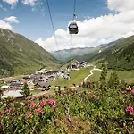 Отель Smarthotel Bergresidenz - Adults Only 3*