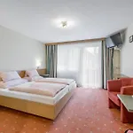 Отель Smarthotel Bergresidenz - Adults Only Обергургль